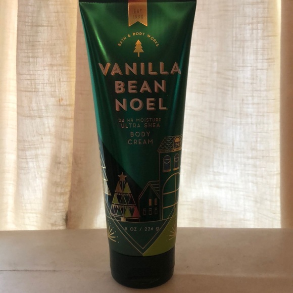 Bath & Body Works Other - Vanilla Bean Noel Body Cream